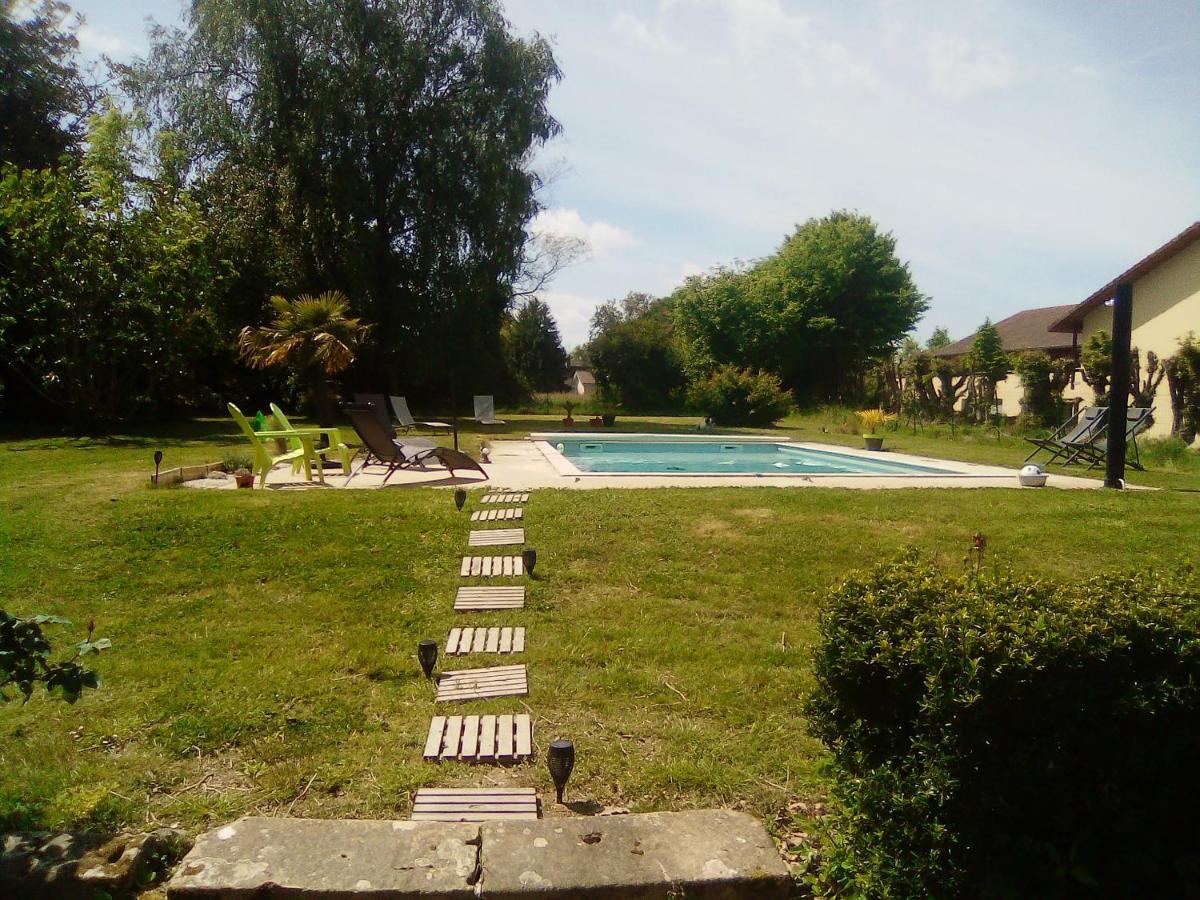 La Villa Du Bearn Garlin Экстерьер фото